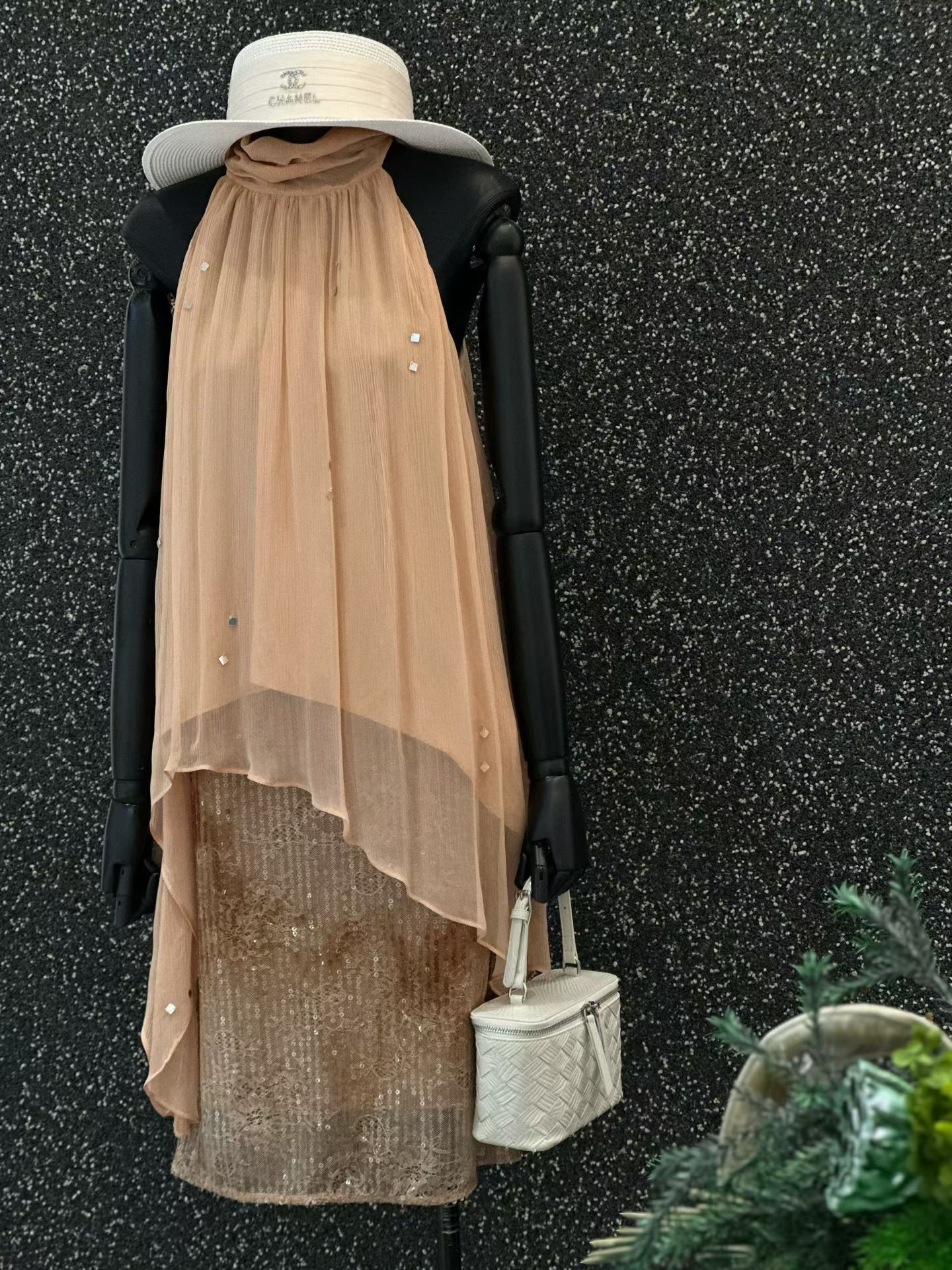 Beige top_