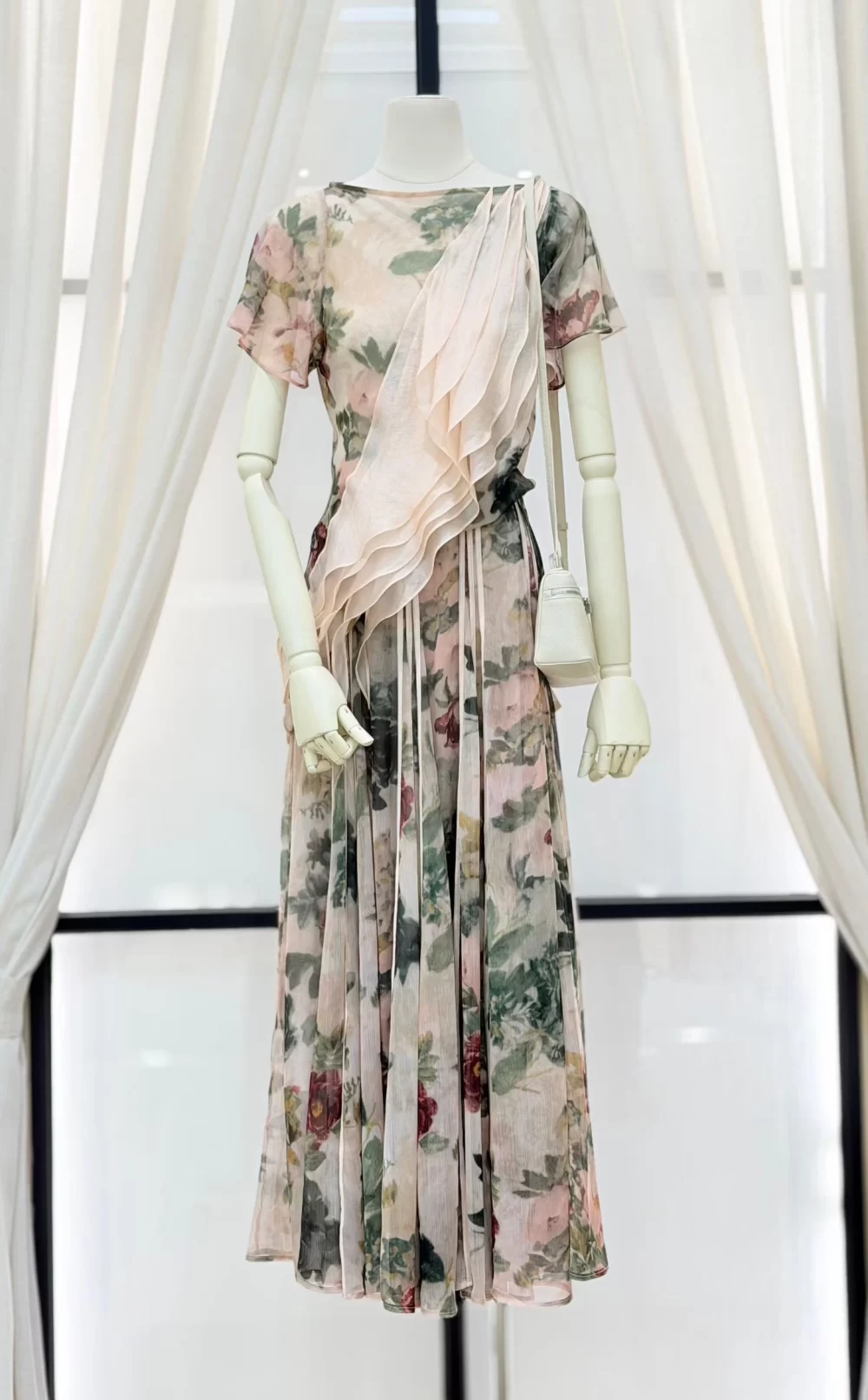 Floral & Geometric Two-Piece Maxi Set – Blush Pink / Sepia Brown / Midnight Black