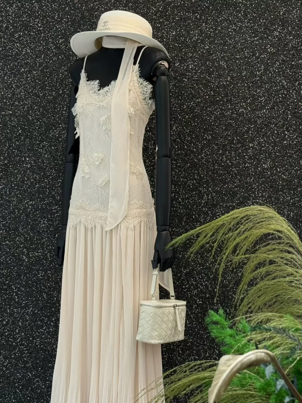 Shop Secondary Image